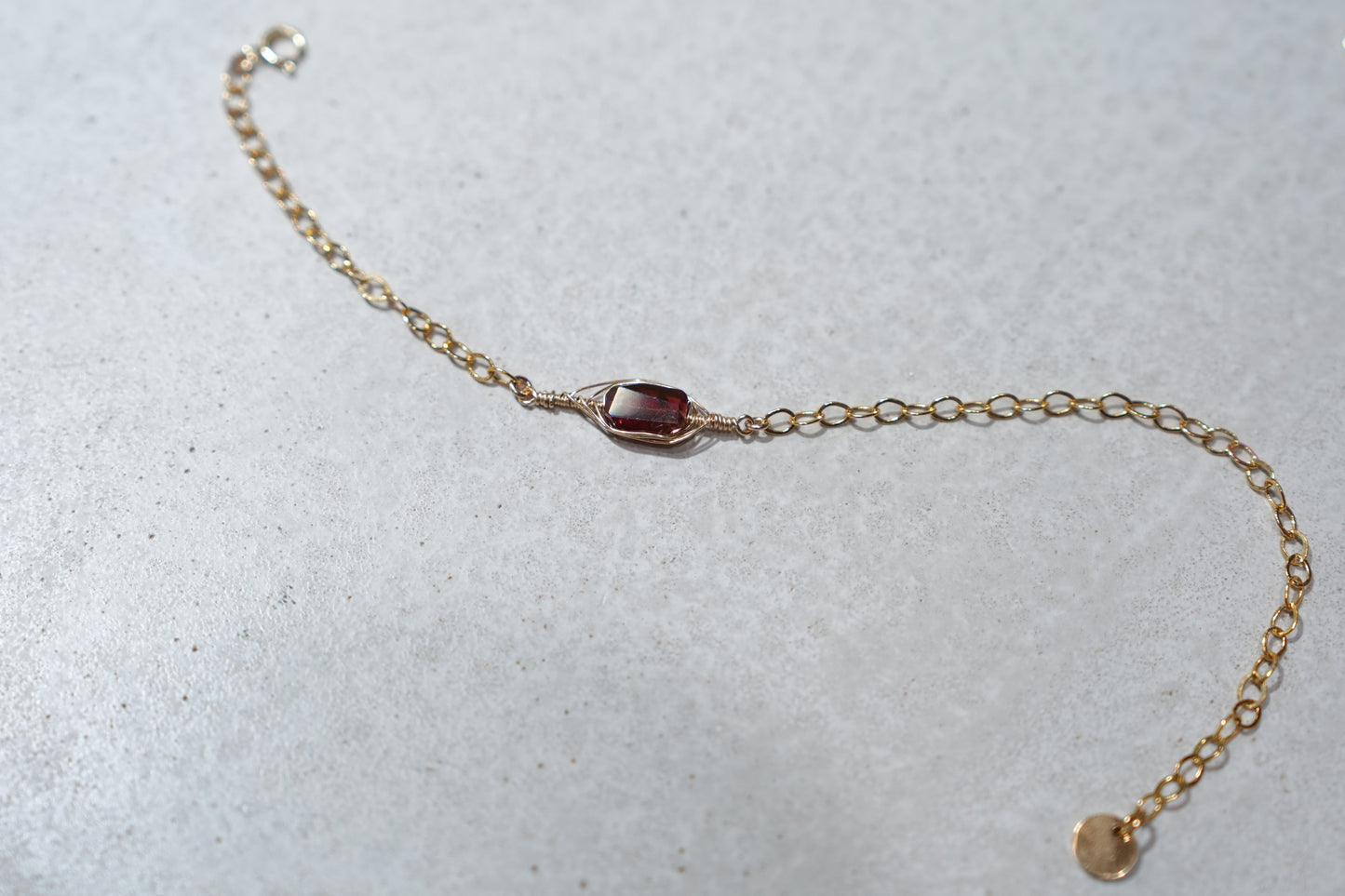 OUD原創.手工飾品.天然隨形印度紅石榴石.美國14K包金防敏感手鏈